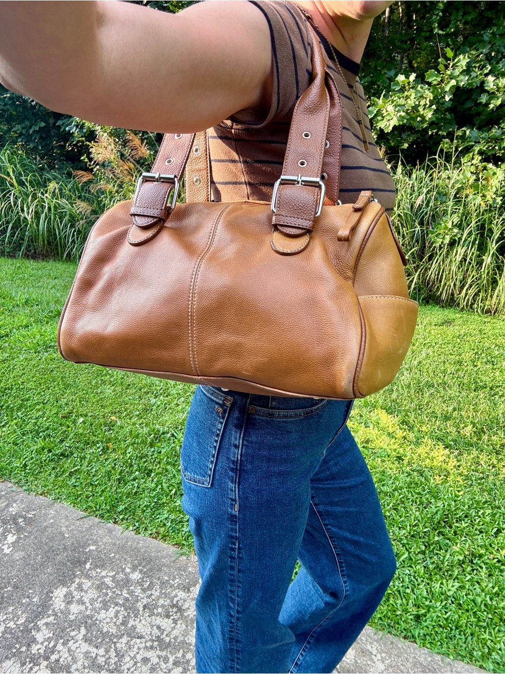 Tig & Co. Genuine Leather Cognac Shoulder Bag